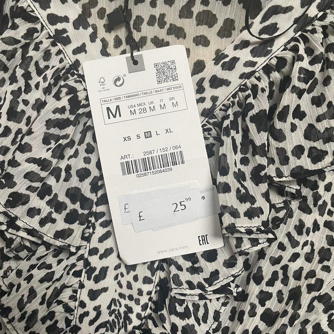 ANIMAL PRINT CROP TOP - Image 2