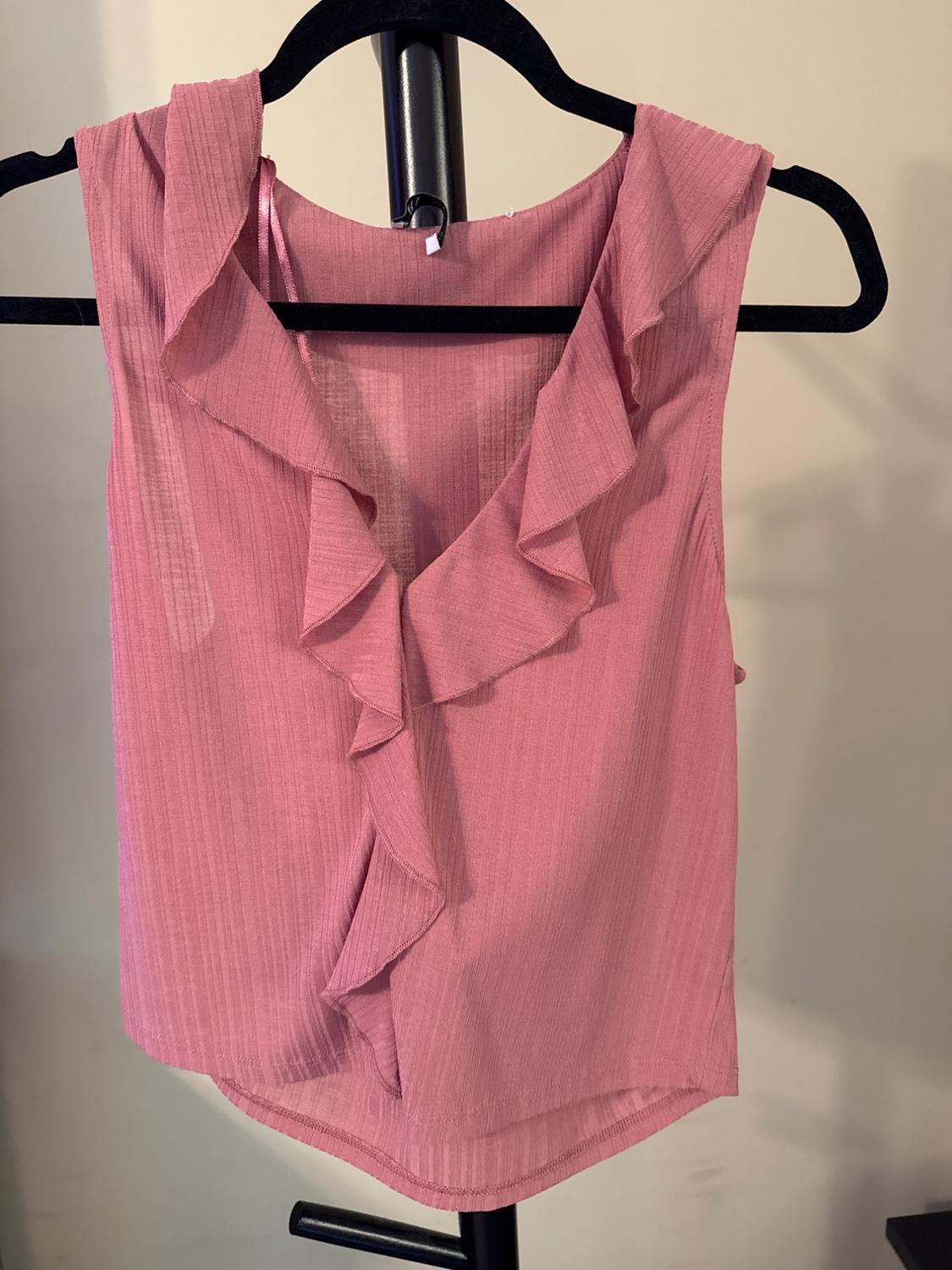 RUFFLED TOP