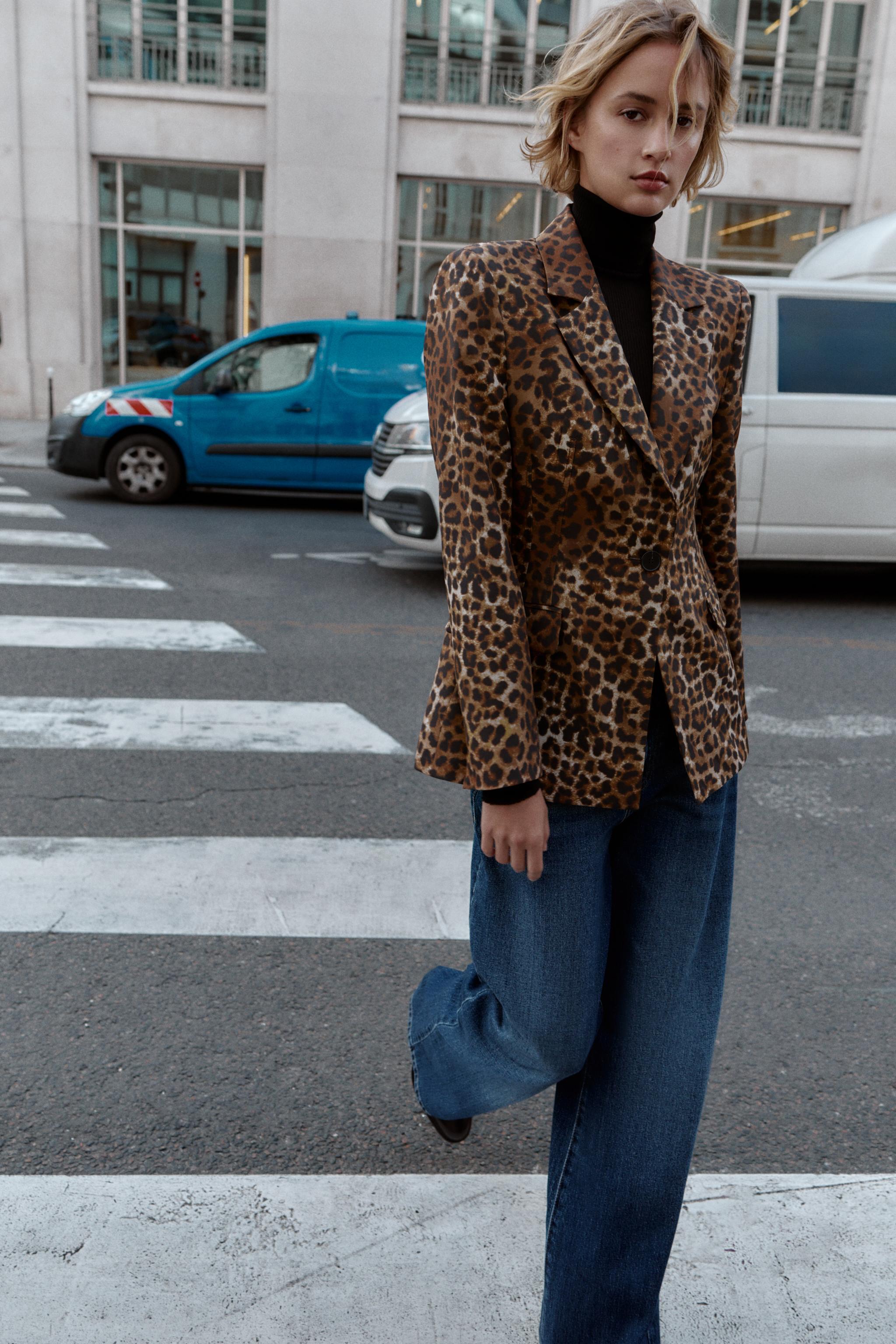 FITTED ANIMAL PRINT BLAZER Leopard ZARA United Kingdom