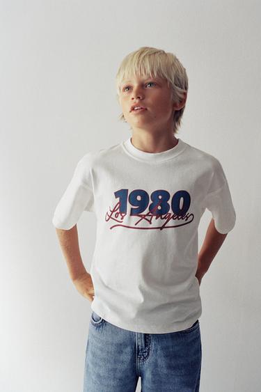 Zaras T-SHIRT MED VARSITY-TEXT - Vit