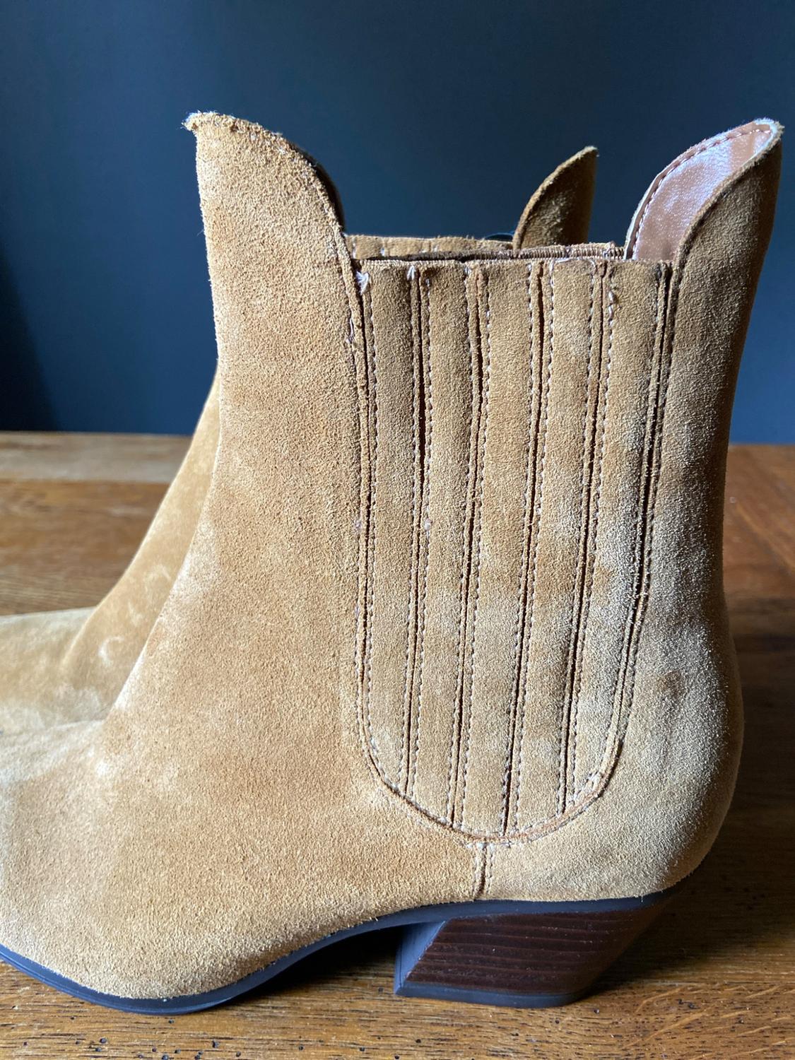 SUEDE COWBOY BOOTS - Image 5