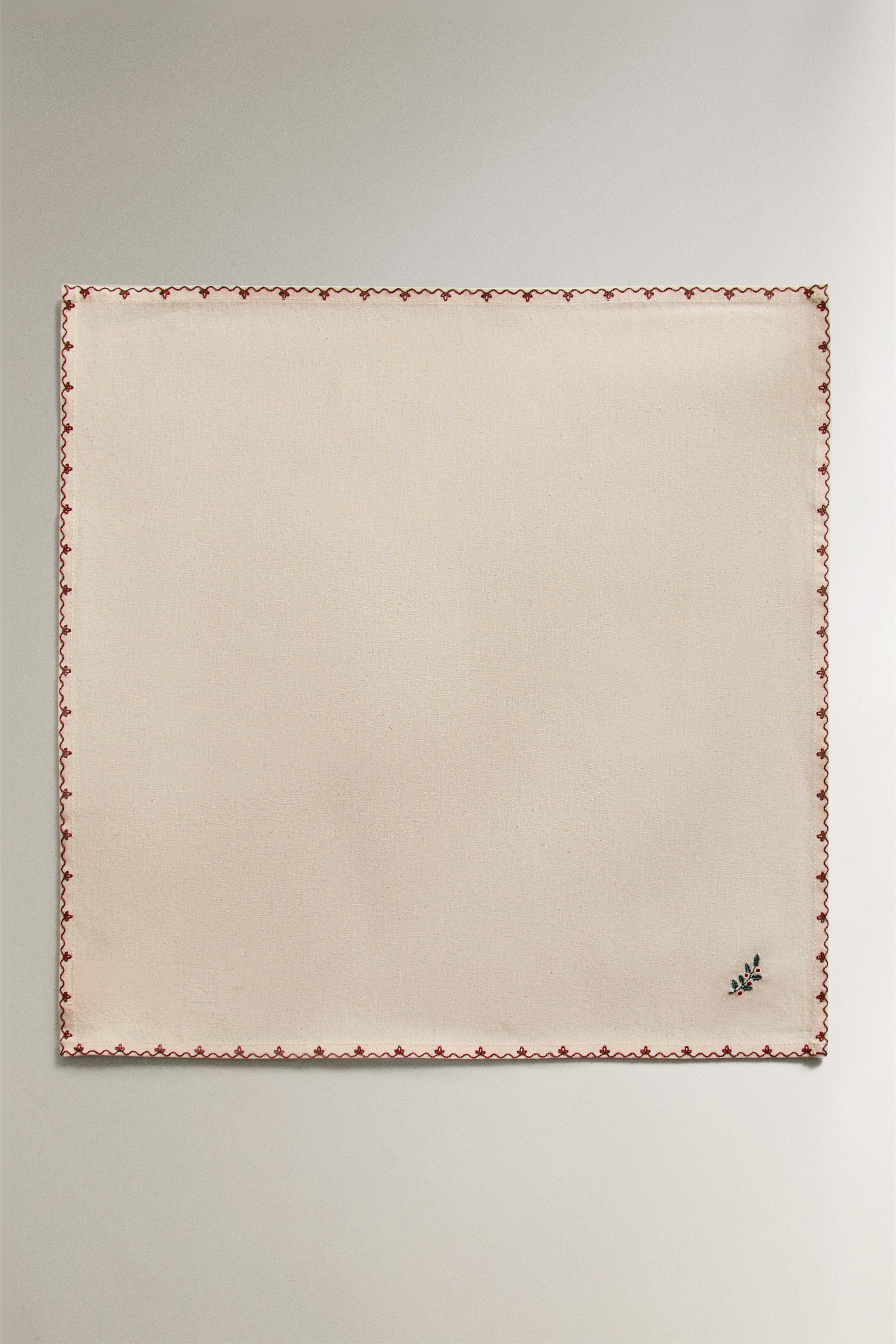 LOT DE SERVIETTES BRODERIE FLORALE NOËL (LOT DE 2)