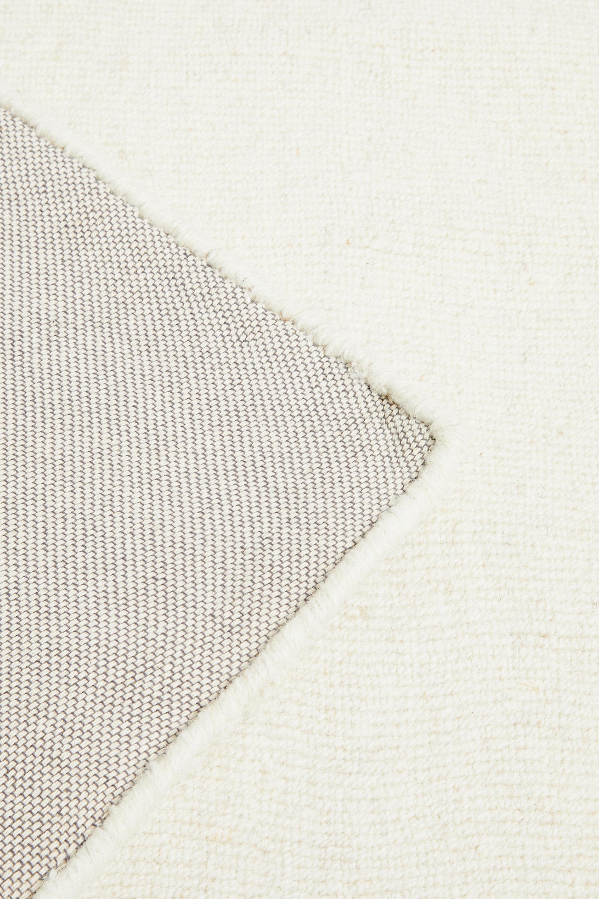 ウール ラグ - ベージュ | ZARA Japan / 日本