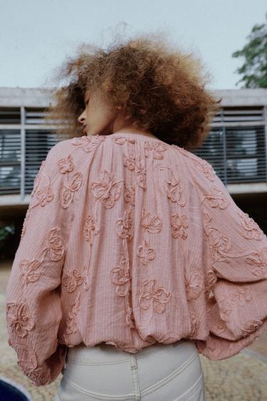 OVERSIZE TEXTURED FLORAL JACKET - Pastel pink by Zara - Image 2