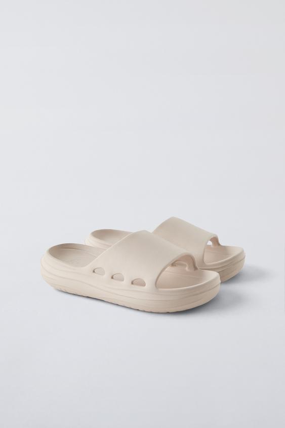 BATH SLIDES - Ecru White | ZARA New Zealand