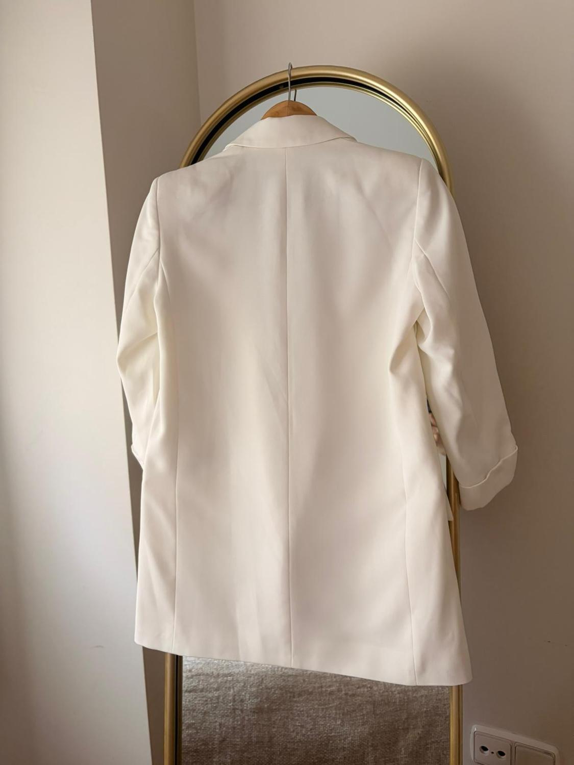BLAZER WITH ROLLED-UP SLEEVES - Image 3