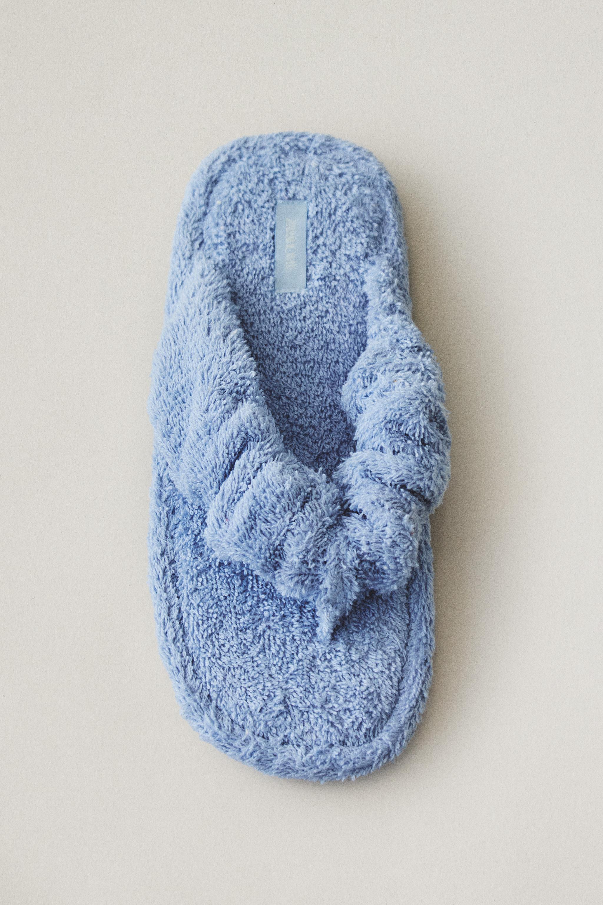 FLAT TOWEL SANDALS — Light Blue