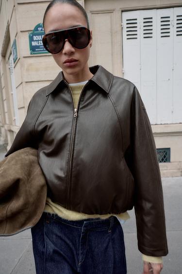 BLOUSON BOMBER MATIÈRE SYNTHÈTIQUE - Marron foncé de Zara - Image 5