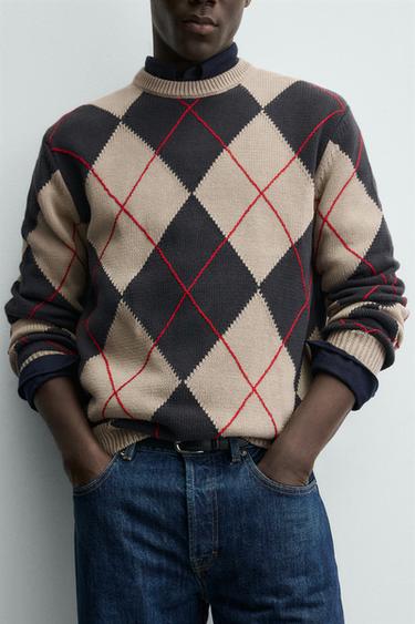 PULL EN JACQUARD À LOSANGES - Marron clair de Zara - Image 4