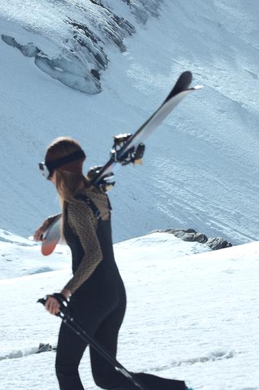LATZHOSE WATER RESISTANT AND WIND PROTECTION RECCO® TECHNOLOGY SKI COLLECTION - Schwarz von Zara - Bild 0