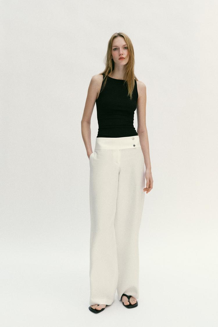 ZARA MINIMAL SLEEVELESS T-SHIRT