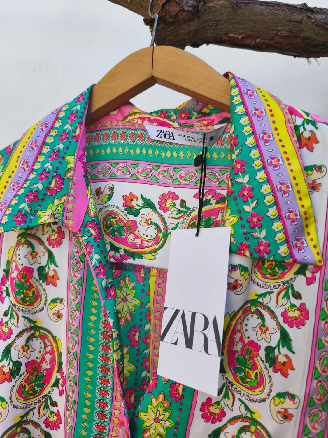PRINTED SHIRT WITH A SATIN FINISH - Image 4
