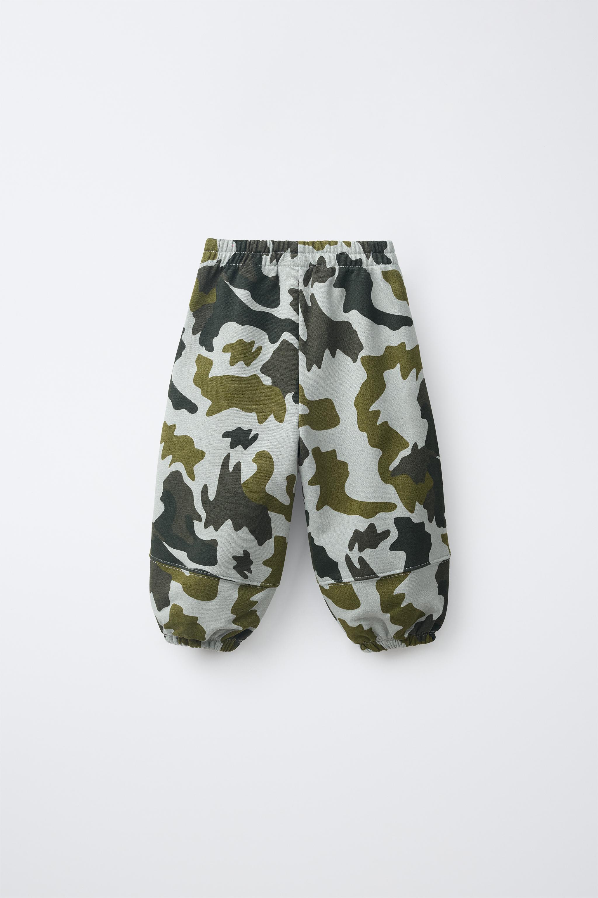 PRINTED JOGGER PANTS — Khaki