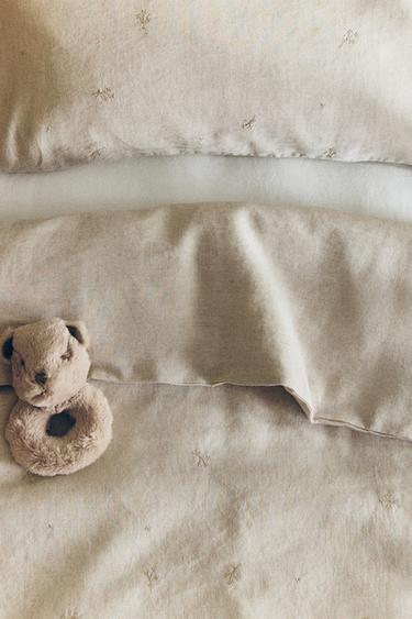 HOUSSE DE COUETTE ENFANT LIN BRODERIE FLEUR - Beige clair de Zara - Image 7