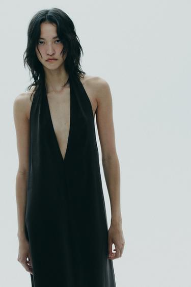 فستان ميدي HALTER بربطة - أسود الخاص بـ Zara