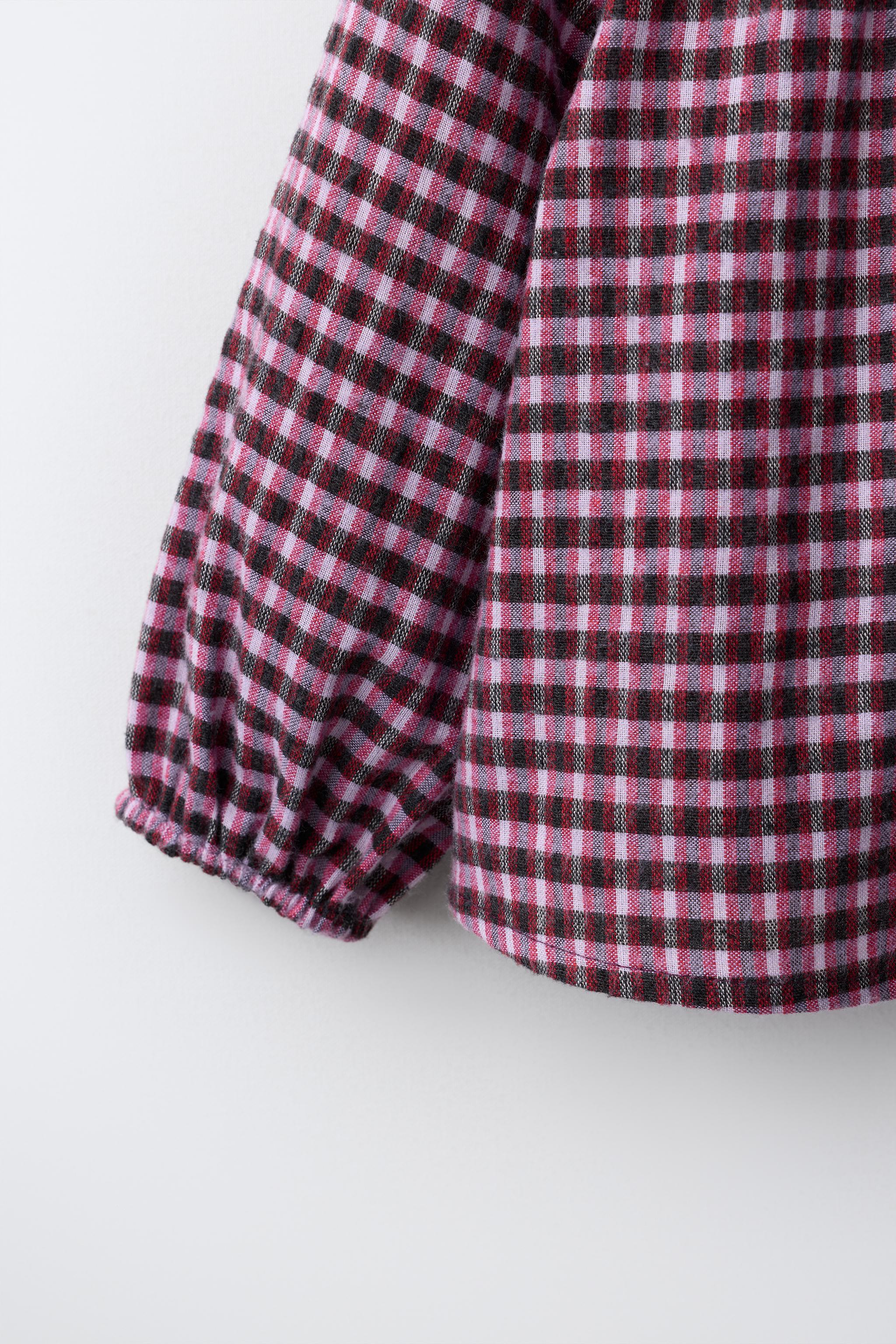 CHEMISE AVEC COL CLAUDINE, CARREAUX ET DAIM