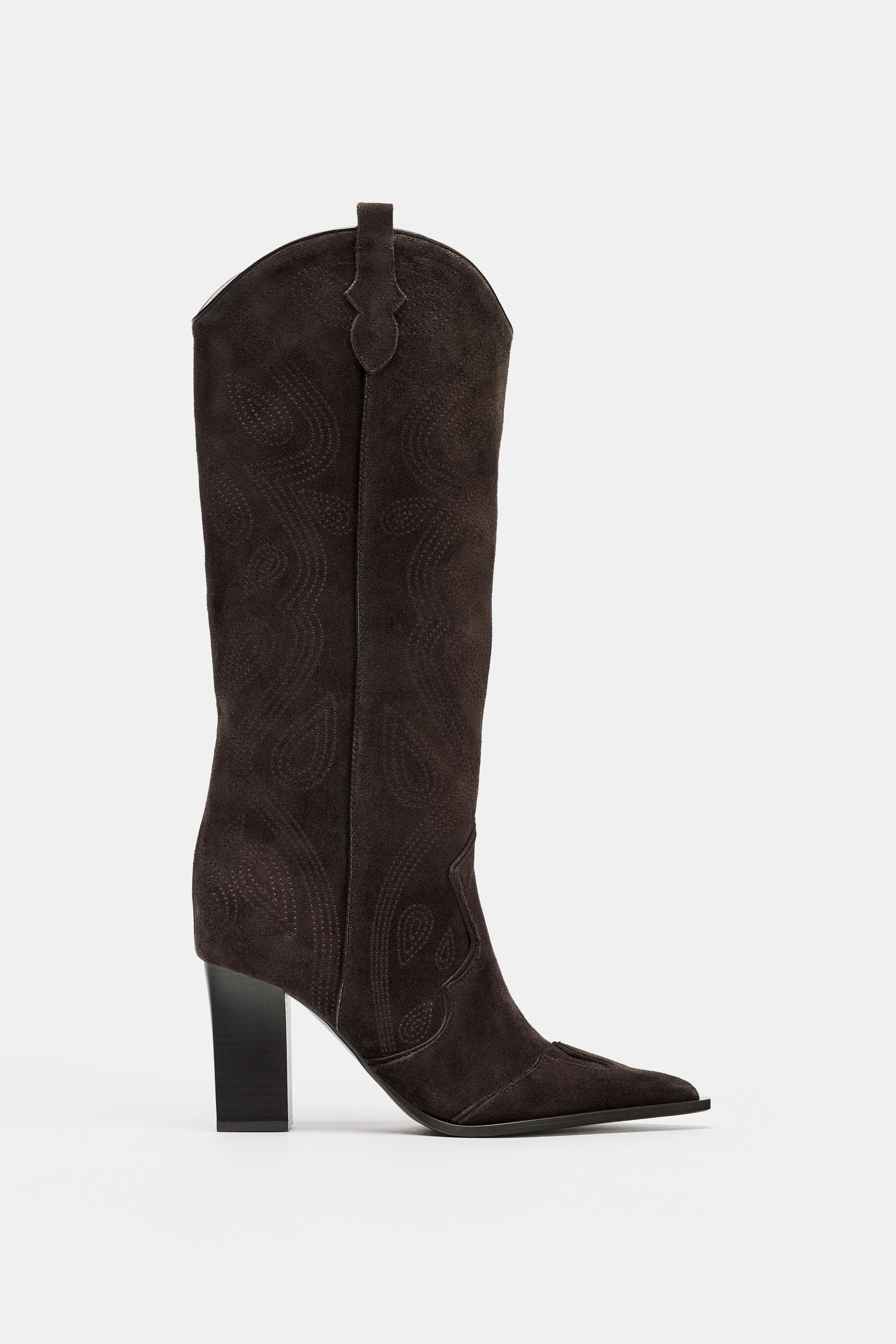 BOTTES À TALONS EN CROÛTE DE CUIR