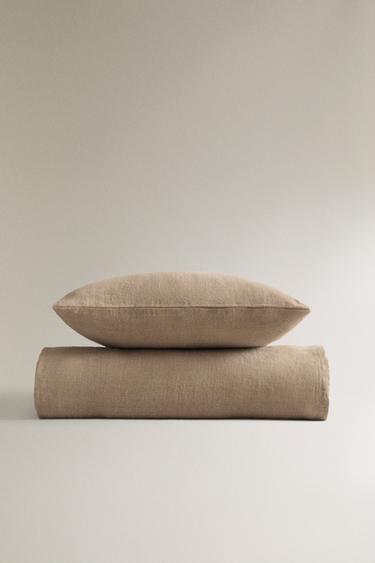 PLAIN WASHED LINEN BEDSPREAD - Light beige by Zara - Image 4