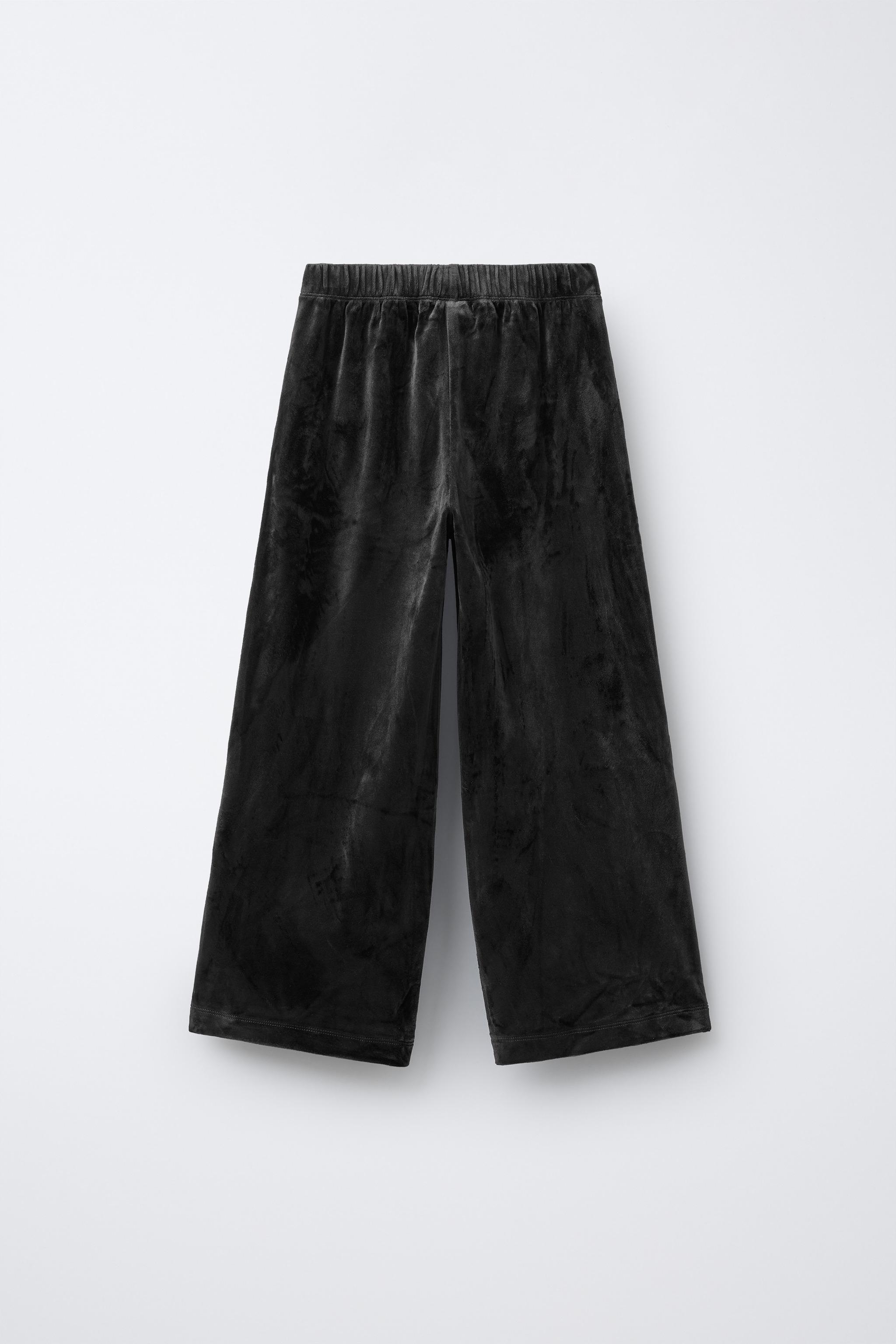 HOODIE AND WIDE LEG VELOUR PANTS SET