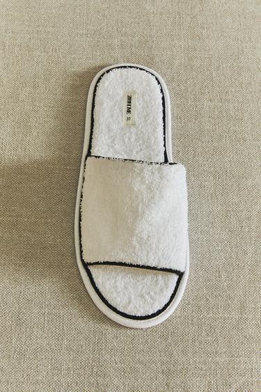 PALA TOALLA DETALLE VIVO - Blanco de Zara