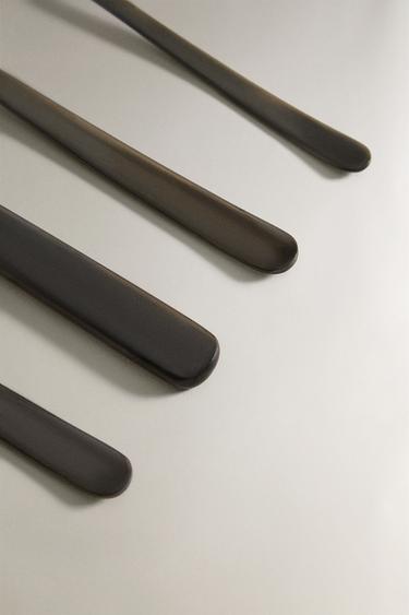 4-PIECE BLACK STEEL CUTLERY SET - Black by Zara - Image 2