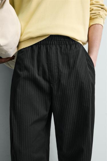 PANTALON BALLON FIT À PLIS - rayures de Zara - Image 5