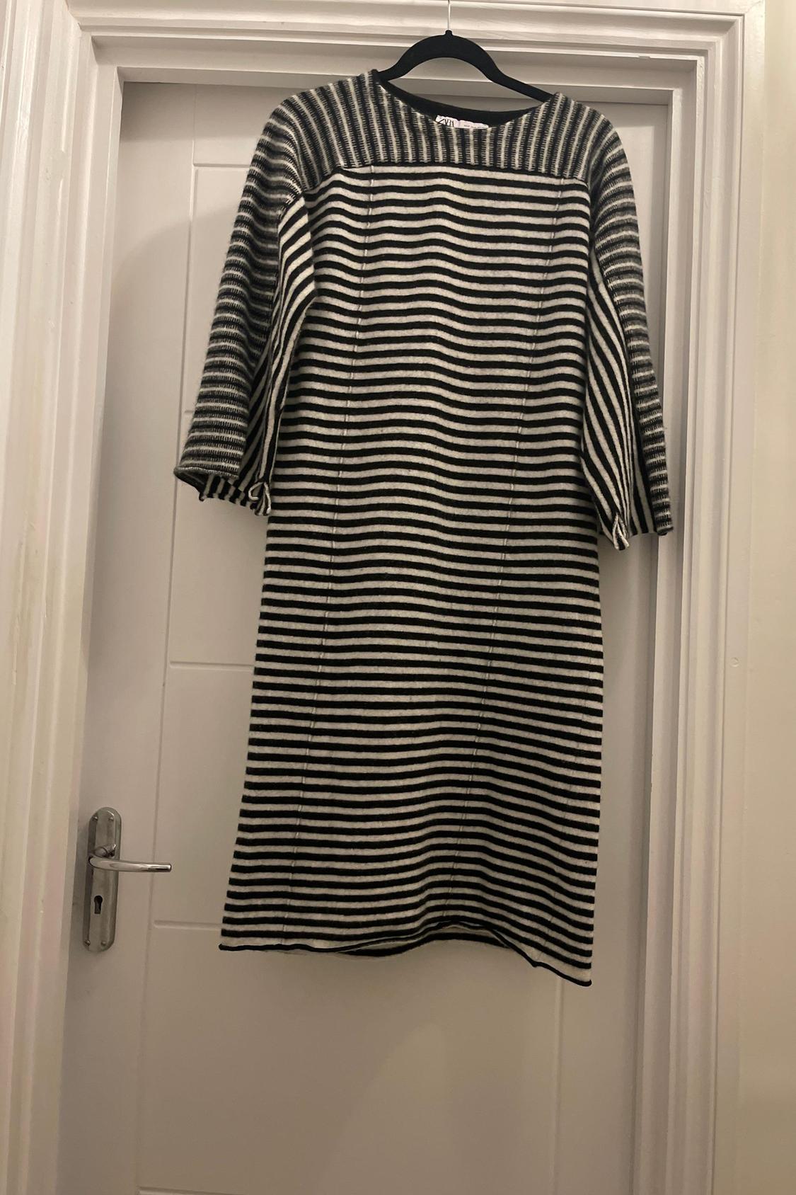 EXTRA-SOFT LONG WOOL KNIT DRESS - Image 2