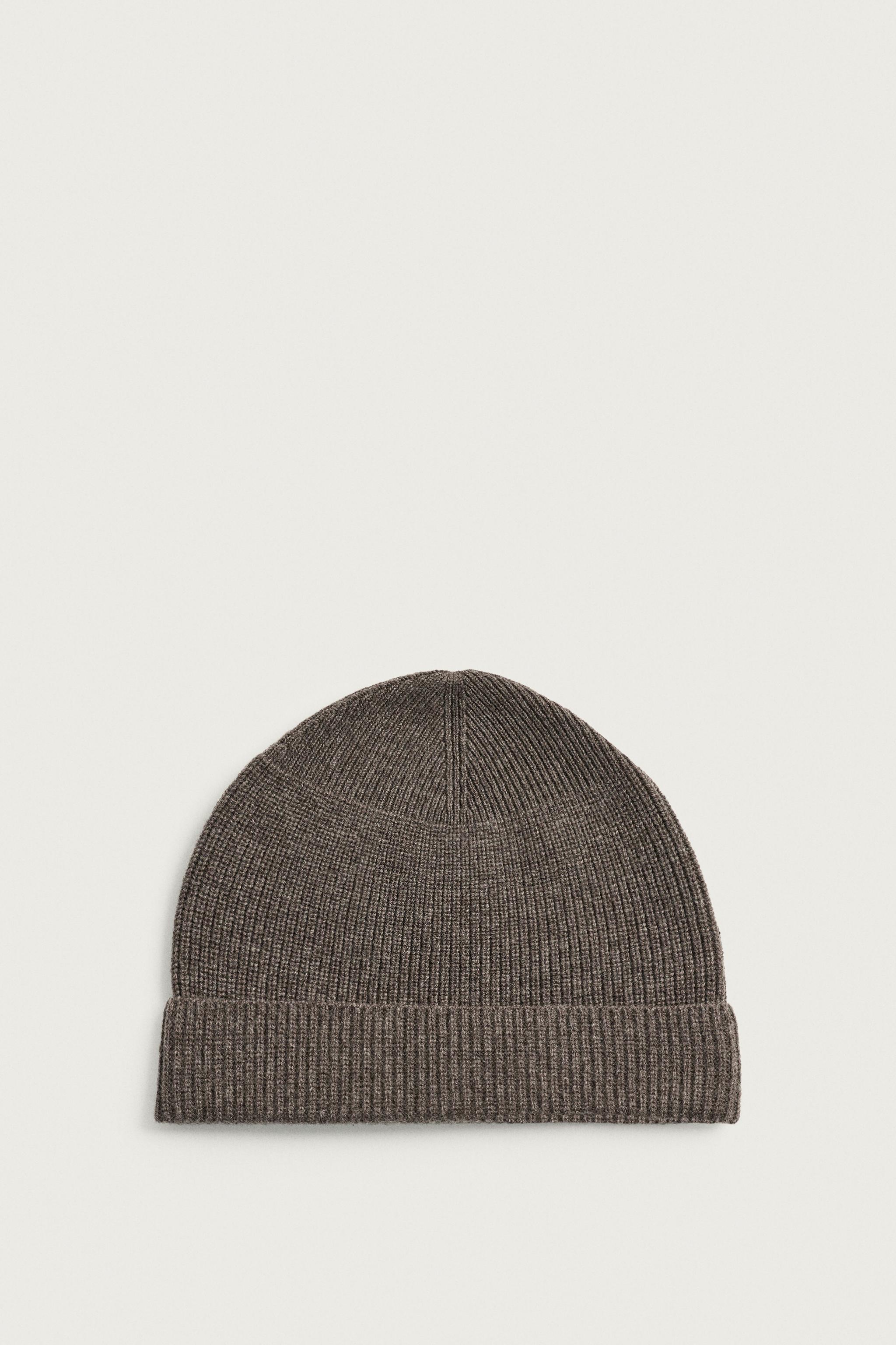BONNET EN MAILLE LAINE - CACHEMIRE
