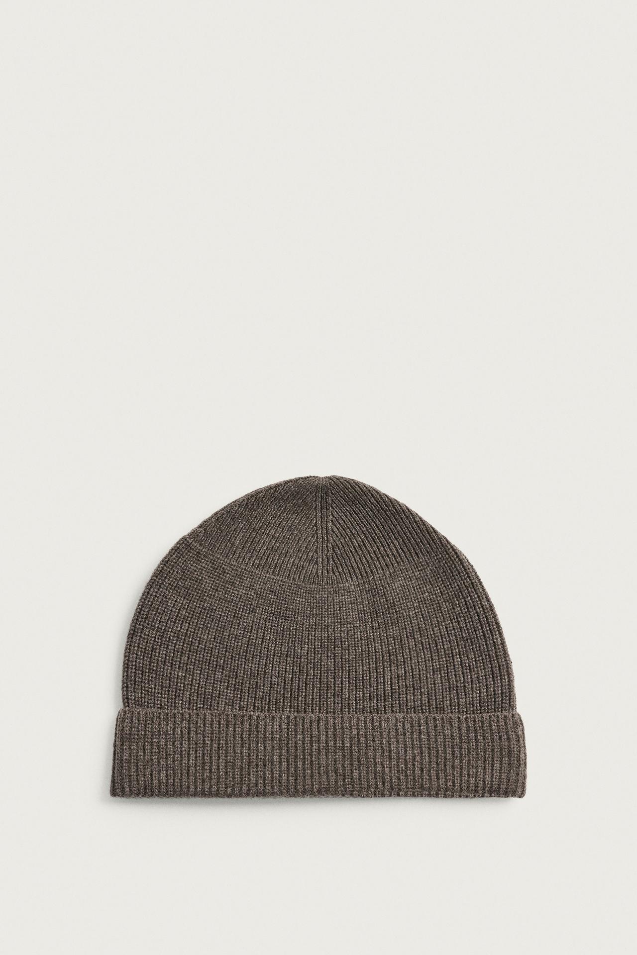 WOOL AND CASHMERE KNIT BEANIE — Tan marl