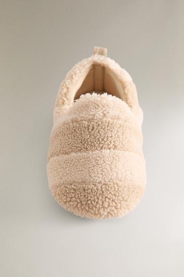 CHAUSSONS ENFANT EFFET MOUTON - Beige clair de Zara - Image 4