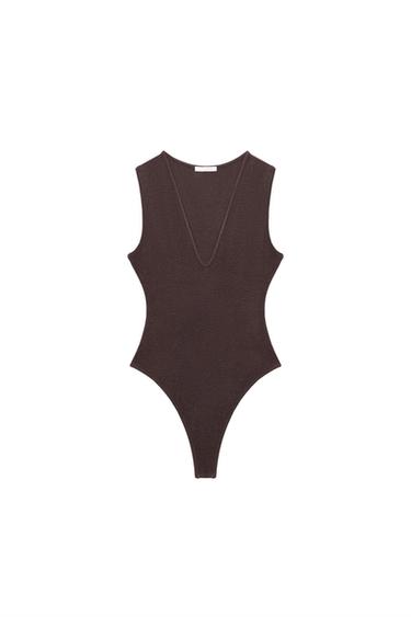 FITTED V-NECK BODYSUIT - Brown by Zara