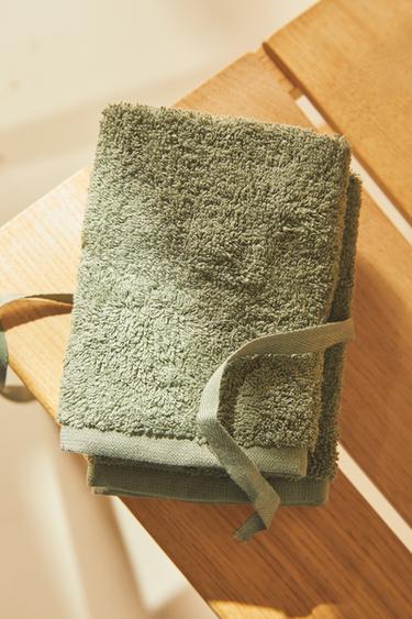 PACK OF COTTON HAND TOWELS (PACK OF 3) - Khaki by Zara - Image 10