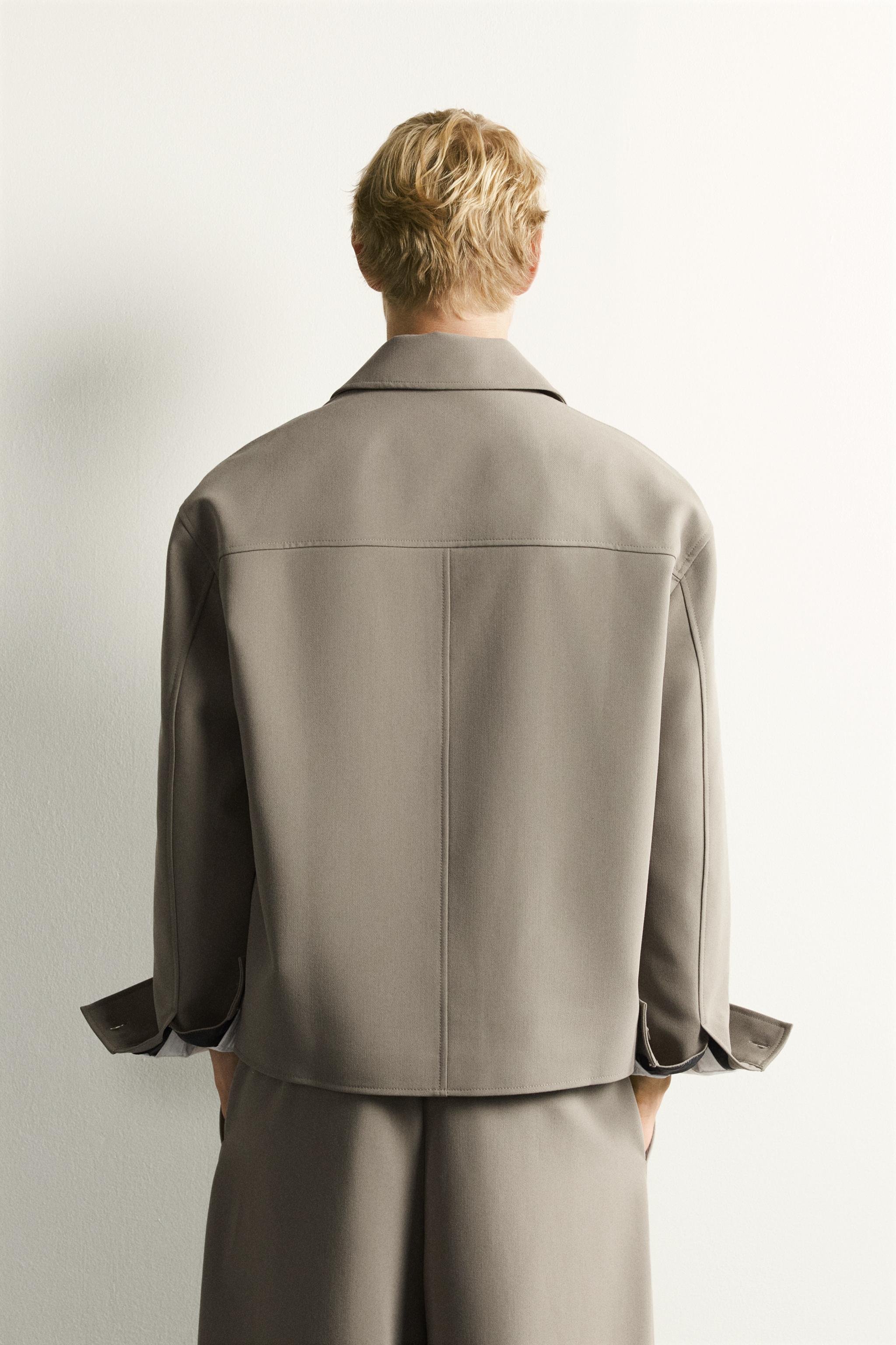BOXY FIT OVERSHIRT