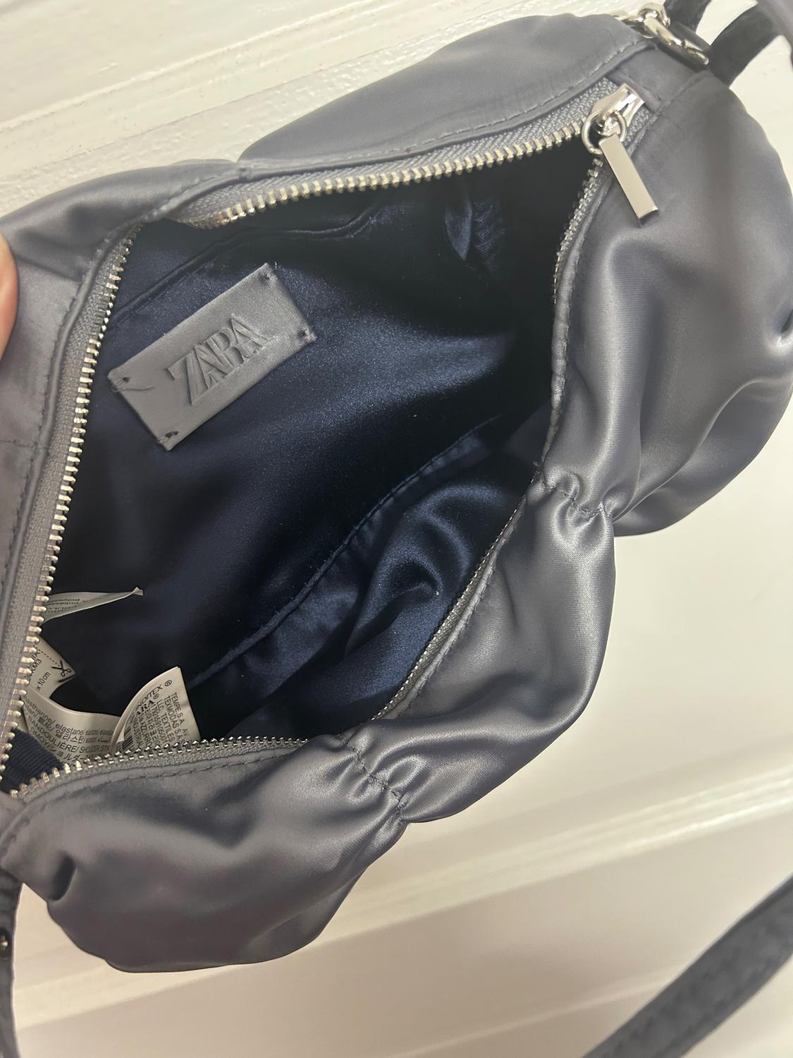 MINI DUFFLE BAG - Image 3