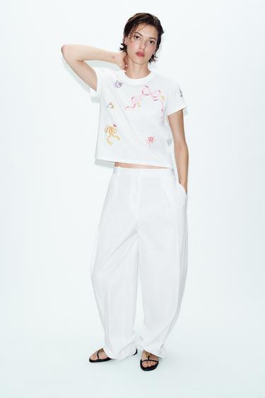 T-SHIRT BRODERIES CONTRASTE - Blanc cassé de Zara - Image 0