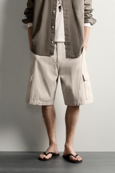 RELAXED FIT CARGO BERMUDA SHORTS WITH SEAM DETAIL - Stone by Zara
