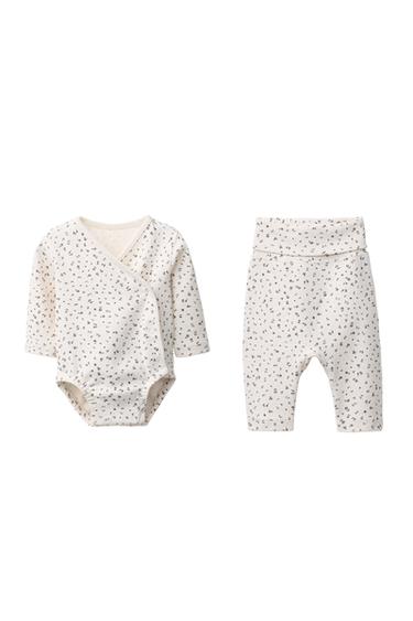 CONJUNTO BODY Y PANTALÓN FLORES - Crudo de Zara