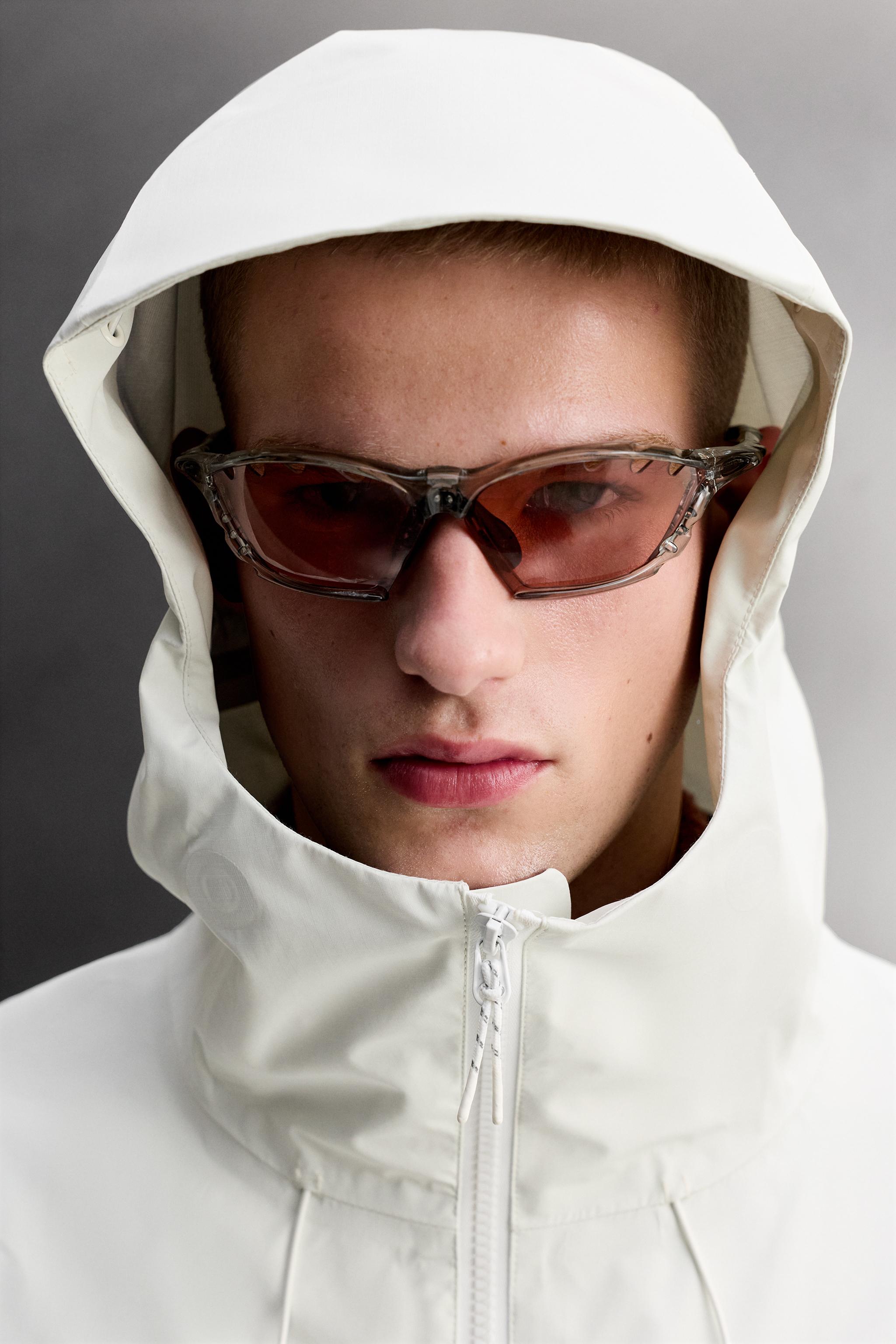 テクニカルシェルウォータープルーフジャケット - オフホワイト