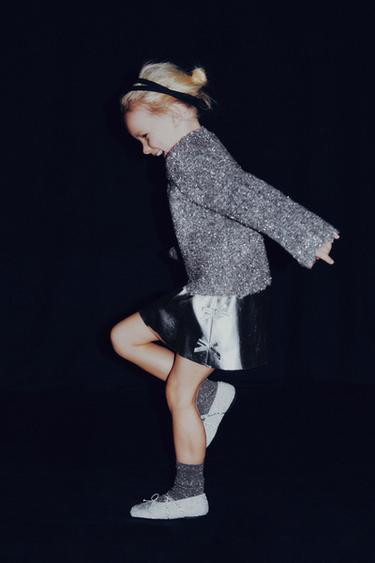 МЕТАЛЛИЗИРОВАННАЯ ЮБКА С БАНТАМИ — СЕРЕБРИСТЫЙ от Zara