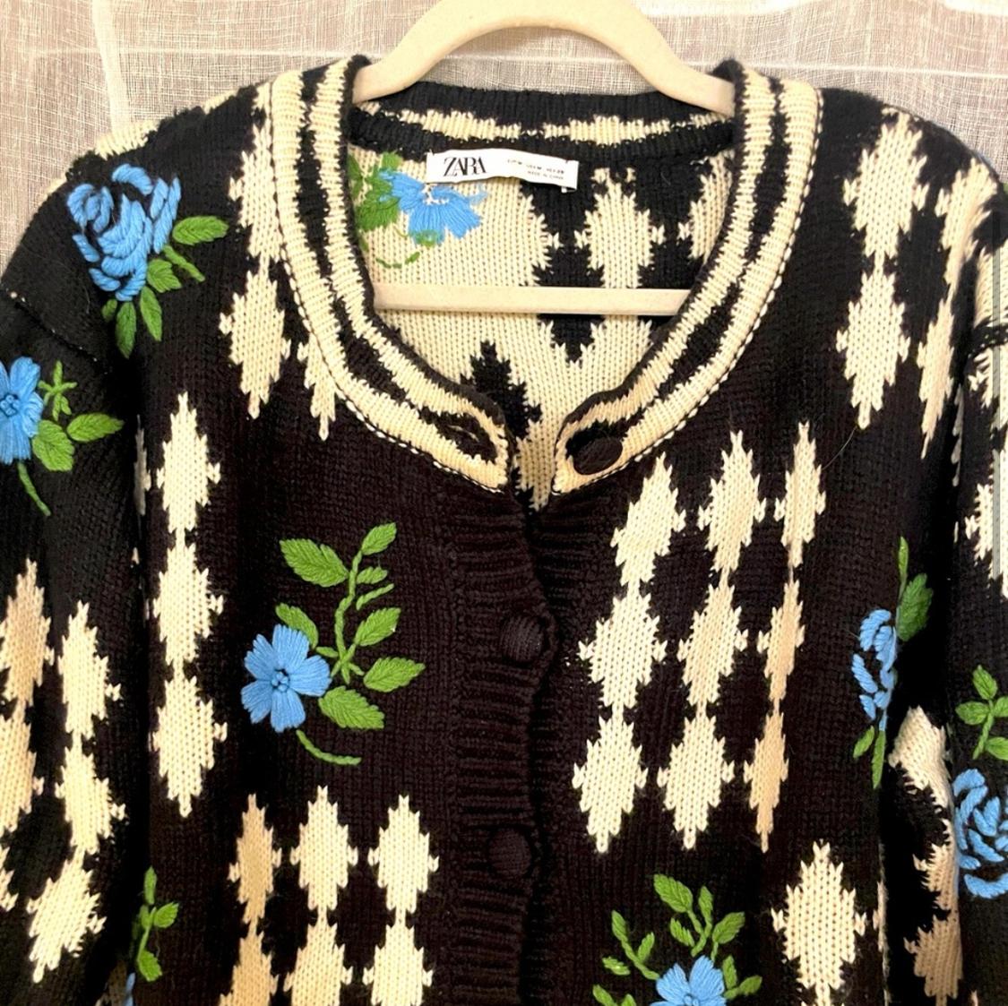 EMBROIDERED JACQUARD KNIT CARDIGAN - Image 2