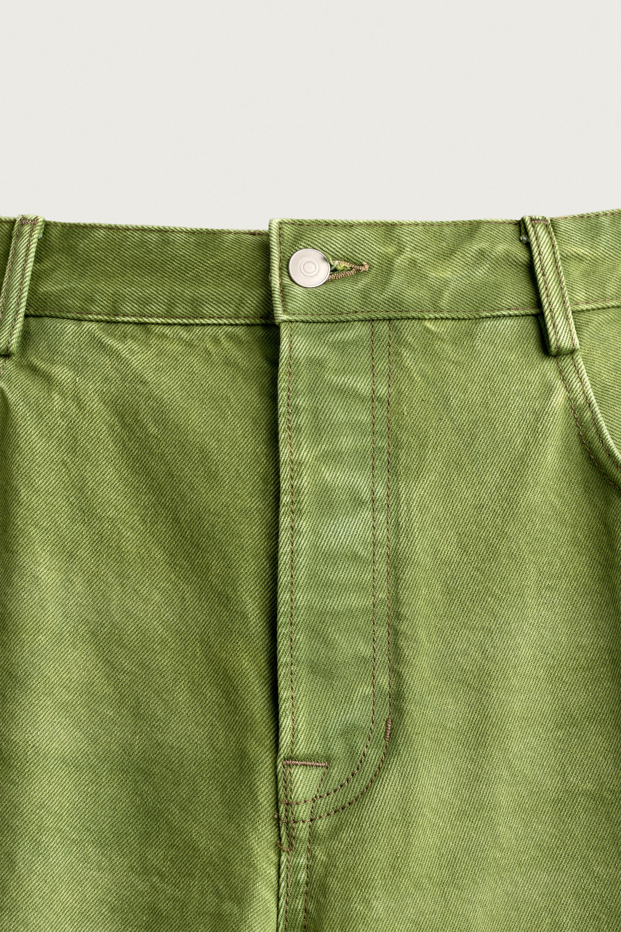 WASHED STRAIGHT-FIT JEANS