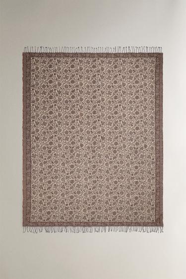 COUVERTURE JACQUARD FLEURS - Beige clair de Zara - Image 0
