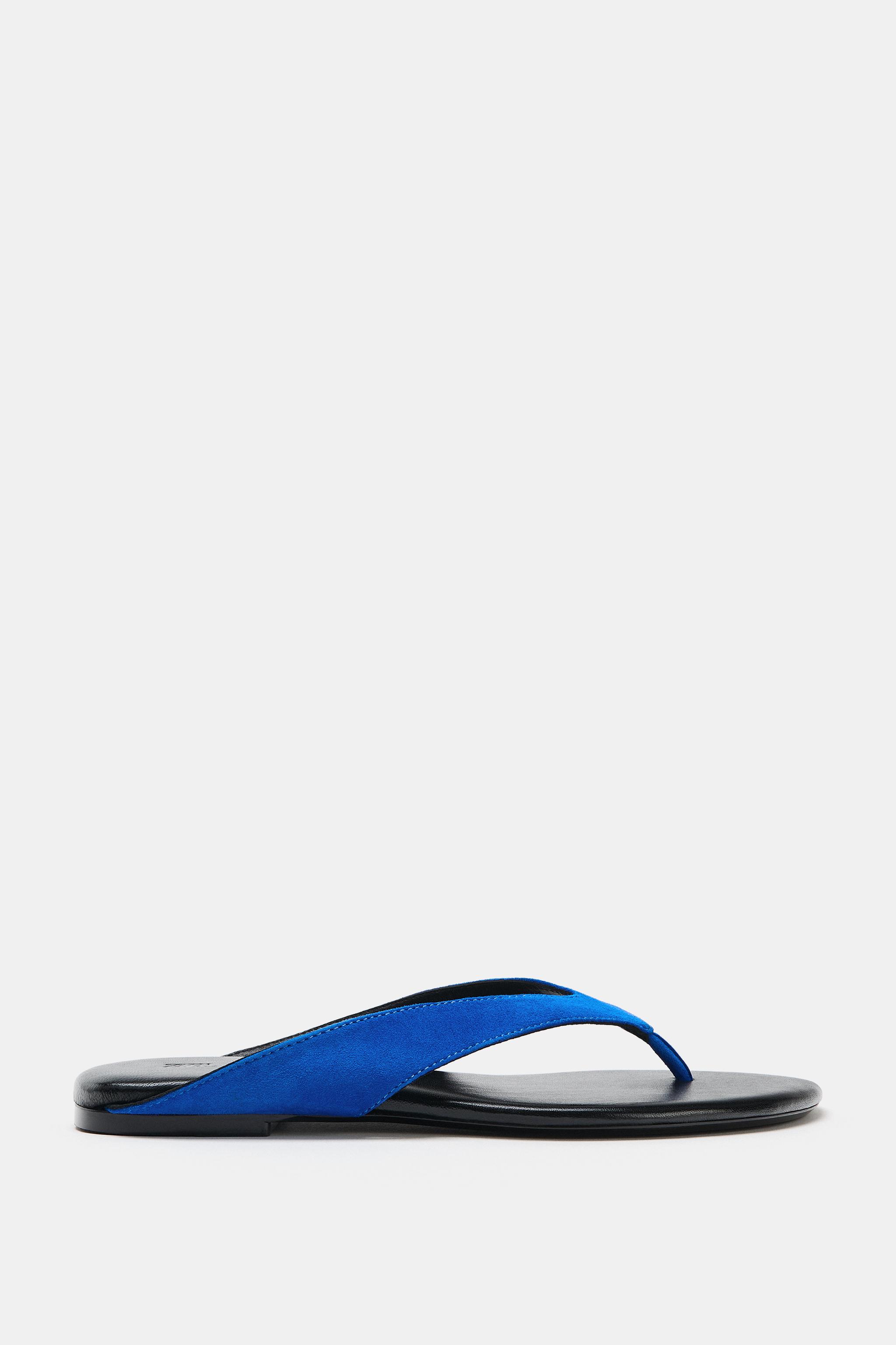 FLAT LEATHER SANDALS — Blue