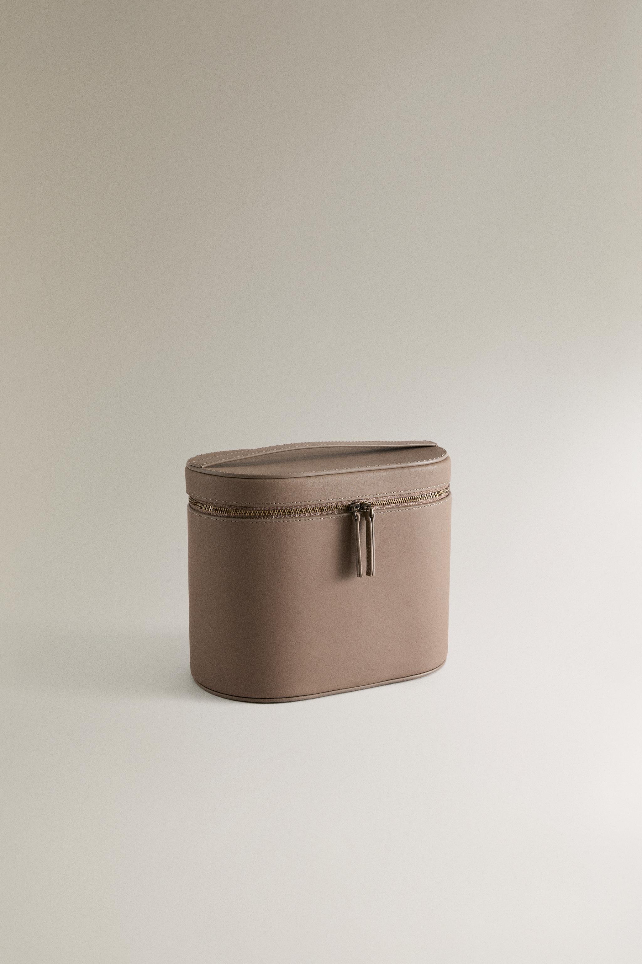 RIGID LEATHER MIRRORED MAKEUP BAG — Taupe Gray