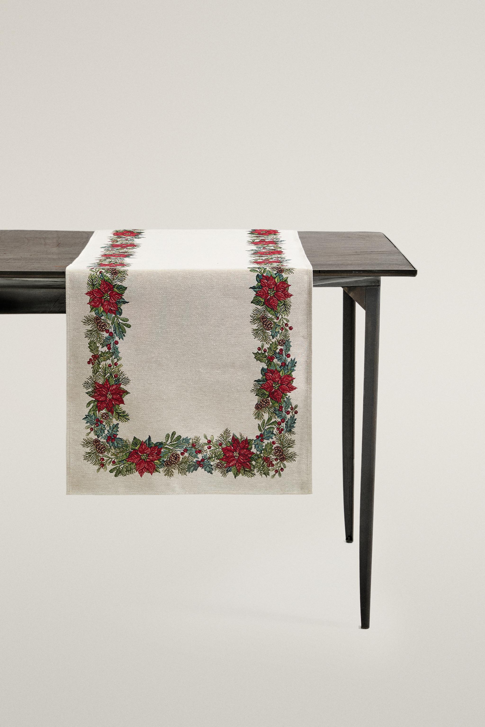 CHEMIN DE TABLE JACQUARD FLEURS NOËL