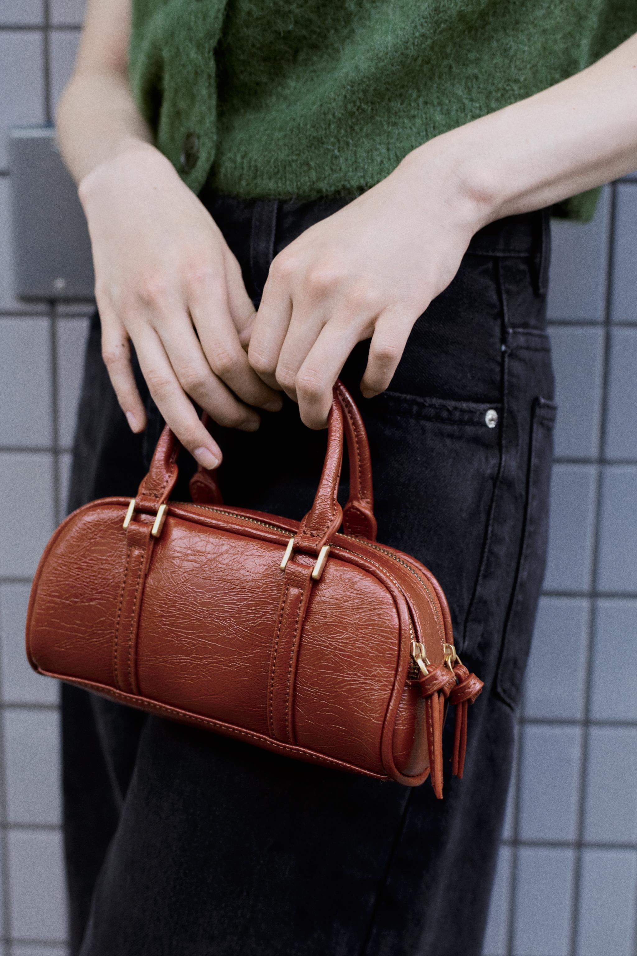 ZARA ジッパーボストンバッグ ZARA ジッパーボストンバッグ - メルカリ