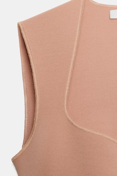BODY ENCOLURE CARRÉE STRETCH - Rose pâle de Zara - Image 2