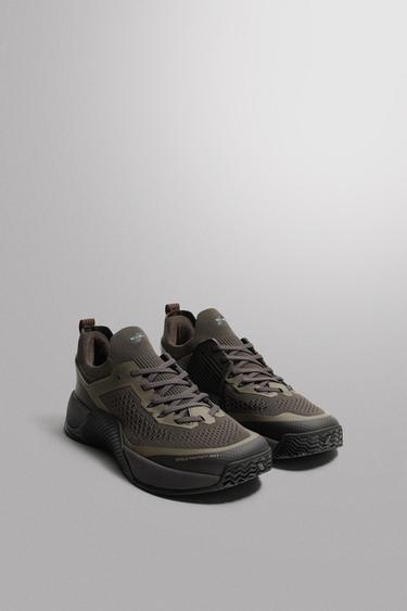 ZAPATILLA DE ENTRENAMIENTO - Marrón de Zara