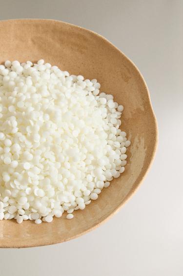 (200 G) SACRED WOODS SCENTED WAX PEARLS - Beige by Zara - Image 2