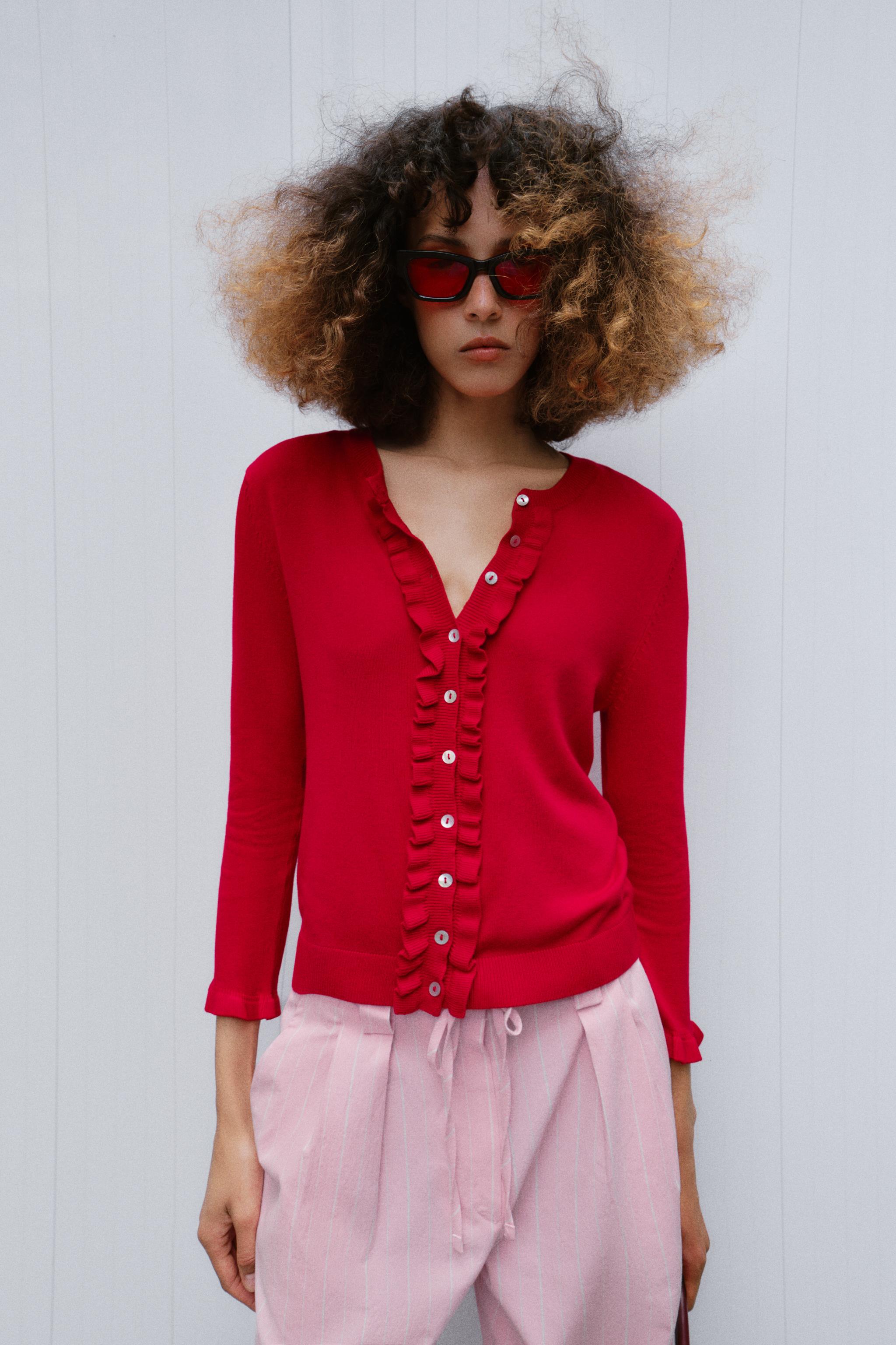 GILET EN MAILLE À VOLANTS